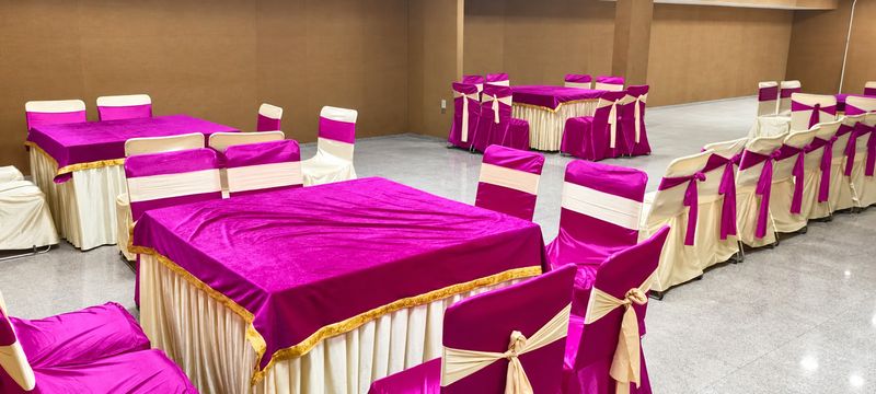 The hall dressed in pink